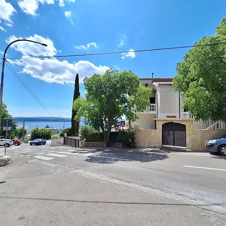 Apartament Preden *